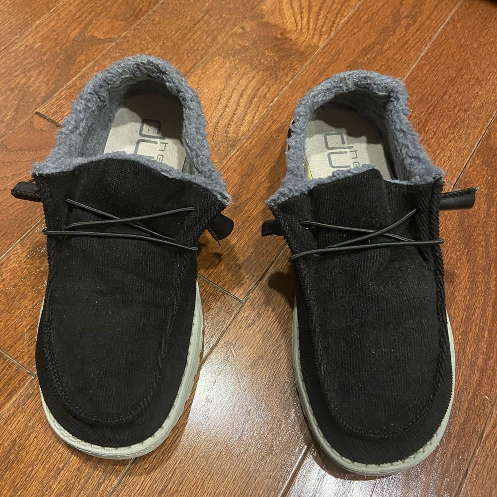 Hey Dude Women’s Shoes 8.5